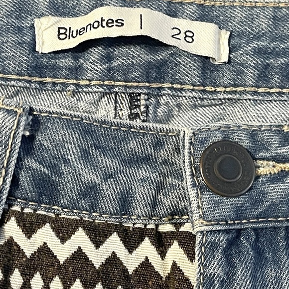 BLUE Note Denim Fabric Cut Off Jean Shorts - Picture 3 of 5